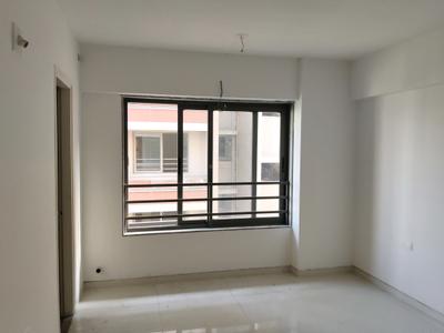 Bedroom Image of 3500 Sq.ft 4 BHK Apartment / Flat for rent in Thaltej Ahmedabad for Rs. 80000