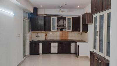 Kitchen Image of 1750 Sq.ft 3 BHK Apartment / Flat for rent in Ajnara Gen X, Crossings Republik Ghaziabad for Rs. 22000