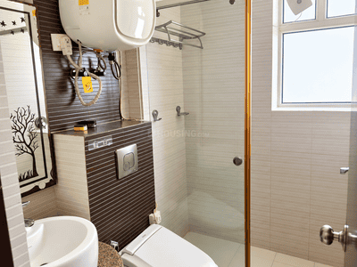 Image of 1250 Sq.ft 2 BHK Apartment / Flat for rent in Swatantra Indraprastha Apartments, Sector 32, Faridabad for Rs. 32000