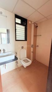 Bathroom Image of 1450 Sq.ft 3 BHK Apartment / Flat for rent in Rainbow Pebbles, Bavdhan Pune for Rs. 45000