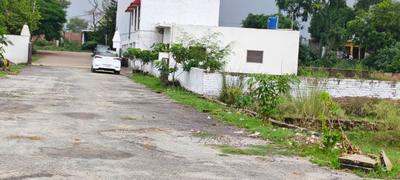 Image of 1000 Sq.ft Residential Plot / Land for sale in Gosainganj, Lucknow for Rs. 1699000