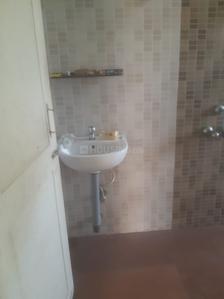 Bathroom Image of 1040 Sq.ft 2 BHK Apartment / Flat for sale in Shiv Mandir Rd Siliguri for Rs. 3500000