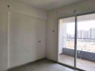 Living Room Image of 1027 Sq.ft 2 BHK Apartment / Flat for sale in Mahindra Nestalgia Phase 1, Pimpri Pune for Rs. 10500000