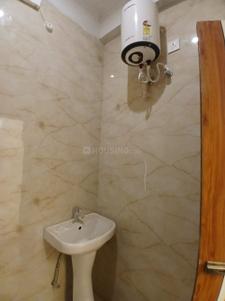 Bathroom Image of 1000 Sq.ft 2 BHK Builder Floor for sale in Sahastradhara Road Dehradun for Rs. 5500000