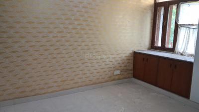 Bedroom Image of 1250 Sq.ft 3 BHK Apartment / Flat for sale in Brotherhood Apartments, Vikaspuri New Delhi for Rs. 17000000