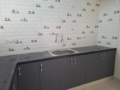 Kitchen Image of 760 Sq.ft 1 BHK Apartment / Flat for rent in Nesapakkam Chennai for Rs. 28000