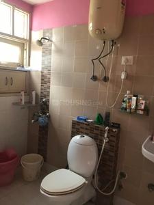 Bathroom Image of 1200 Sq.ft 3 BHK Apartment / Flat for sale in Omaxe Heights, Sector 86 Faridabad for Rs. 16500000