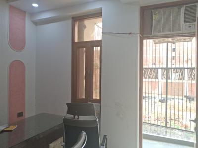 Bedroom Image of 1050 Sq.ft 2 BHK Apartment / Flat for sale in Avenue 1, Sector 73 Noida for Rs. 3550000