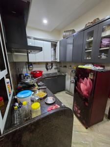 Kitchen Image of 1010 Sq.ft 3 BHK Builder Floor for sale in Laxmi Nagar New Delhi for Rs. 9700000