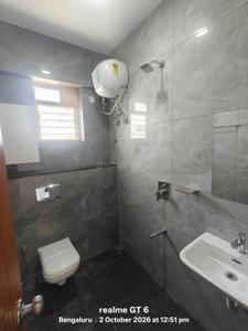Bathroom Image of 1495 Sq.ft 3 BHK Apartment / Flat for rent in Sampigehalli Bengaluru for Rs. 30000