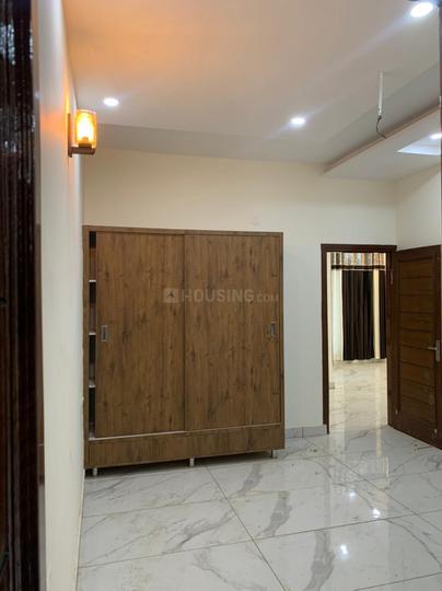 Sector 123 Main Image 1