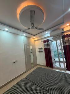 Bedroom Image of 1085 Sq.ft 2.5 BHK Apartment / Flat for rent in Express Zenith, Sector 77 Noida for Rs. 40000
