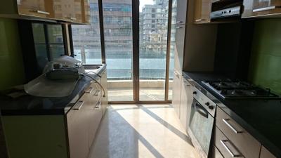 Kitchen Image of 2000 Sq.ft 3 BHK Apartment / Flat for sale in Goregaon East Mumbai for Rs. 90000000