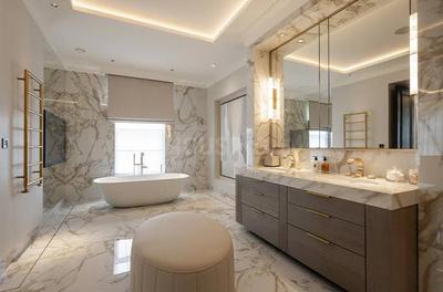 Image of 10000 Sq.ft 5 BHK Villa for sale in Juhu, Mumbai for Rs. 2000000000