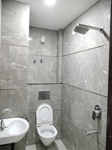 Common Bathroom Image of 750 Sq.ft 2 BHK Builder Floor for sale in Sector 17 Dwarka New Delhi for Rs. 13500000