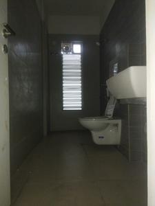 Common Bathroom Image of 1508 Sq.ft 4 BHK Apartment / Flat for sale in Merlin Verve, Tollygunge Kolkata for Rs. 22000000