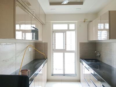 Kitchen Image of 1300 Sq.ft 3 BHK Apartment / Flat for rent in Godrej Emerald, Kasarvadavali Thane for Rs. 37998
