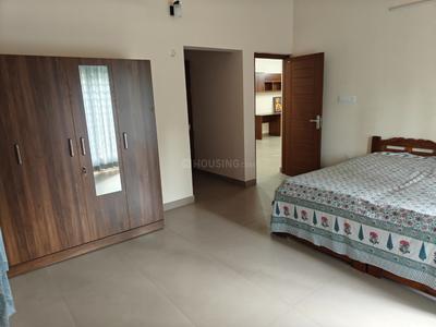 Bedroom Image of 1000 Sq.ft 2 BHK Builder Floor for rent in Thiruvaniyoor Kochi for Rs. 20000