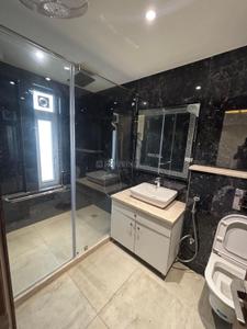 Bathroom Image of 4500 Sq.ft 4 BHK Builder Floor for sale in DLF City Phase 1, DLF Phase 1 Gurgaon for Rs. 90000000