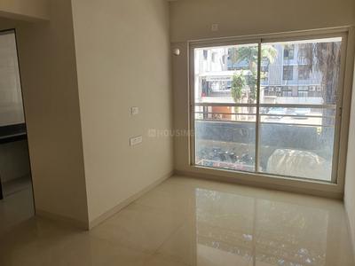 Hall Image of 750 Sq.ft 2 BHK Apartment / Flat for sale in Sugee Atharva, Prabhadevi Mumbai for Rs. 30000000