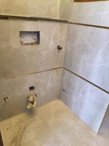 Common Bathroom Image of 2250 Sq.ft 3.5 BHK Builder Floor for sale in DLF City Floor Phase 2, DLF Phase 2 Gurgaon for Rs. 37500000