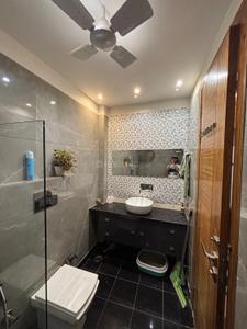 Image of 1650 Sq.ft 3 BHK Builder Floor for sale in Mansarover Garden, New Delhi for Rs. 42000000