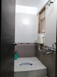 Common Bathroom Image of 1100 Sq.ft 2 BHK Apartment / Flat for rent in Jairaj Lake Town, Katraj Pune for Rs. 32000