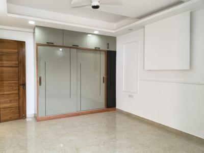 Bedroom Image of 2200 Sq.ft 3 BHK Builder Floor for sale in Paramount Low Rise Floors South City 2, Sector 49 Gurgaon for Rs. 33000000