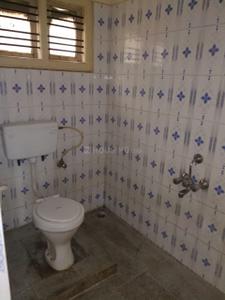Bathroom Image of 1100 Sq.ft 2 BHK Builder Floor for rent in Marathahalli Bengaluru for Rs. 23900