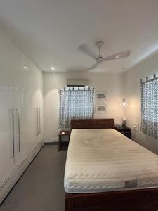 Bedroom Image of 750 Sq.ft 1 BHK Apartment / Flat for rent in Cuffe Parade Mumbai for Rs. 150000