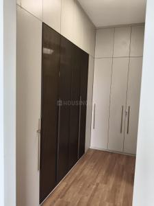 Bedroom Image of 2259 Sq.ft 4 BHK Apartment / Flat for rent in Godrej Woods, Sector 43 Noida for Rs. 100000
