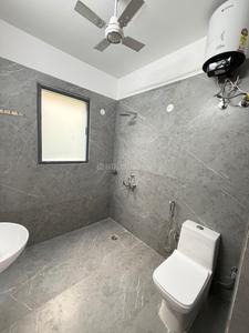 Bathroom Image of Urbanroomz Coliving PG in DLF Phase 2, Gurgaon