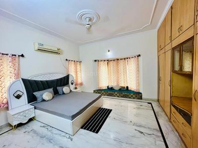 Bedroom Image of 1124 Sq.ft 4 BHK Villa for rent in Kulhan Dehradun for Rs. 100000