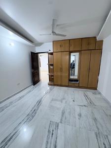 Bedroom Image of 2000 Sq.ft 3 BHK Builder Floor for rent in Karkardooma New Delhi for Rs. 50000