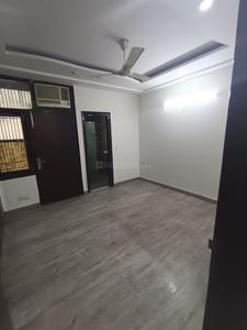 Bedroom Image of 1800 Sq.ft 3 BHK Builder Floor for rent in Naraina New Delhi for Rs. 65000