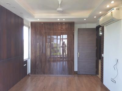 Bedroom Image of 2367 Sq.ft 3 BHK Builder Floor for sale in Mayfield Garden Luxury Floors, Mayfield Garden Gurgaon for Rs. 36000000