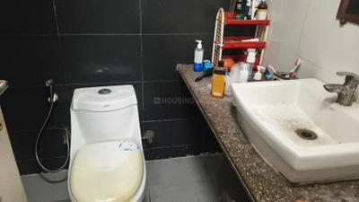 Image of 1217 Sq.ft 2.5 BHK Apartment / Flat for rent in RG Residency, Sector 120, Noida for Rs. 28000