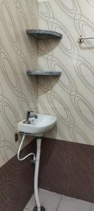 Bathroom Image of 450 Sq.ft 1 RK Apartment / Flat for rent in BTM Layout Bengaluru for Rs. 8500