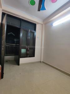 Bedroom Image of 600 Sq.ft 2 BHK Builder Floor for rent in Mayur Vihar Phase 1 New Delhi for Rs. 17000