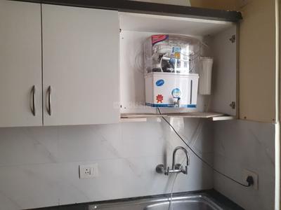 Kitchen Image of 1550 Sq.ft 3 BHK Apartment / Flat for rent in MKS La Royale, Indirapuram Ghaziabad for Rs. 30000