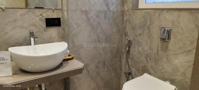 Bathroom Image of 980 Sq.ft 3 BHK Apartment / Flat for sale in Solidago The Castle, Borivali West Mumbai for Rs. 27000000
