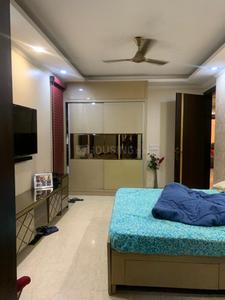 Bedroom Image of 1500 Sq.ft 3 BHK Builder Floor for rent in Greater Kailash New Delhi for Rs. 125000