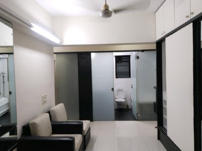 Bedroom Image of 1320 Sq.ft 3 BHK Apartment / Flat for sale in Rustomjee Oriana, Bandra East Mumbai for Rs. 70000000