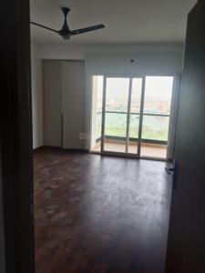 Hall Image of 1500 Sq.ft 3.5 BHK Apartment / Flat for rent in Express Zenith, Sector 77 Noida for Rs. 45000