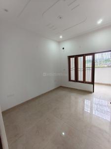 Bedroom Image of 1400 Sq.ft 3 BHK Apartment / Flat for sale in Modipuram Meerut for Rs. 8800000