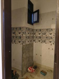 Common Bathroom Image of 750 Sq.ft 2 BHK Builder Floor for sale in DLF Ankur Vihar Ghaziabad for Rs. 2344204