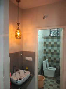 Bathroom Image of 1950 Sq.ft 4 BHK Duplex for sale in Green Earth City, Amleshwar Raipur for Rs. 8000000