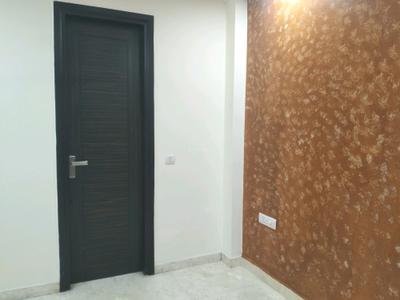 Bedroom Image of 1350 Sq.ft 3 BHK Builder Floor for rent in Paschim Vihar New Delhi for Rs. 45000