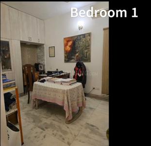 Bedroom Image of 3000 Sq.ft 5 BHK Duplex for sale in DDA Narmada Apartment, Alaknanda New Delhi for Rs. 65000000