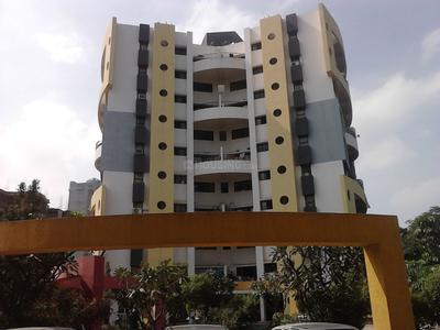 Image of 950 Sq.ft 2 BHK Apartment / Flat for sale in Kumar Paradise, Magarpatta City, Pune for Rs. 8600000